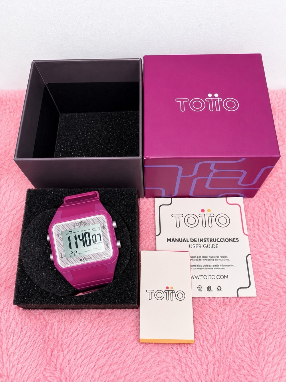 Totto Monza digital watch for women fuchsia new with original case and manual